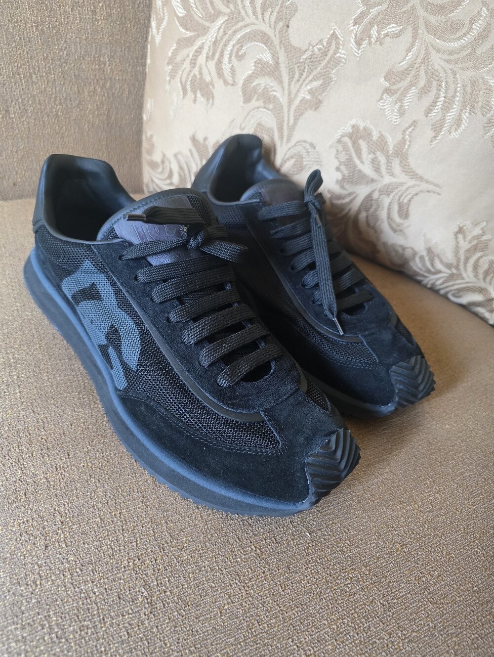 Dolce & Gabbana Mixed-Material DG CUSHION Sneakers Size 10